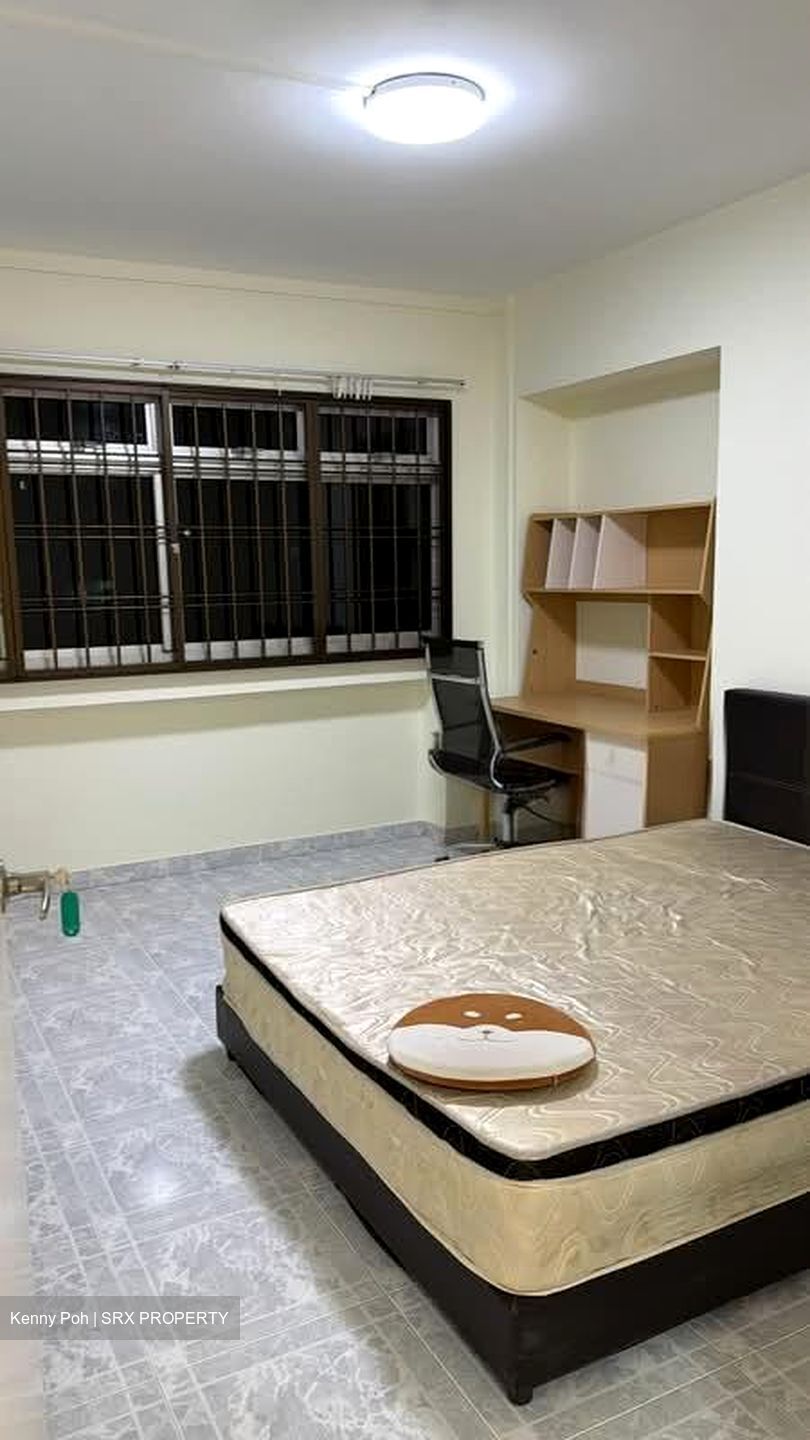 Blk 357 Yung An Road (Jurong West), HDB 5 Rooms #568651981